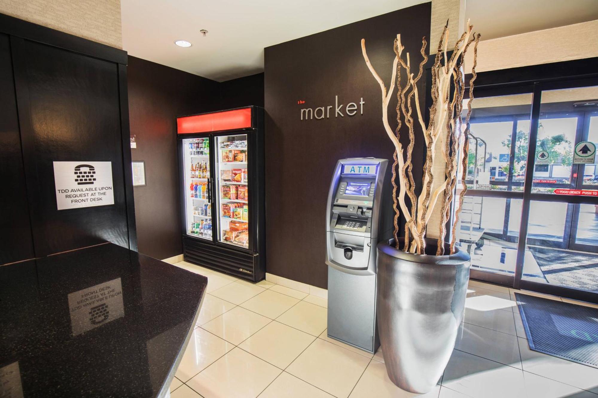 Courtyard By Marriott Μέρσεντ Εξωτερικό φωτογραφία