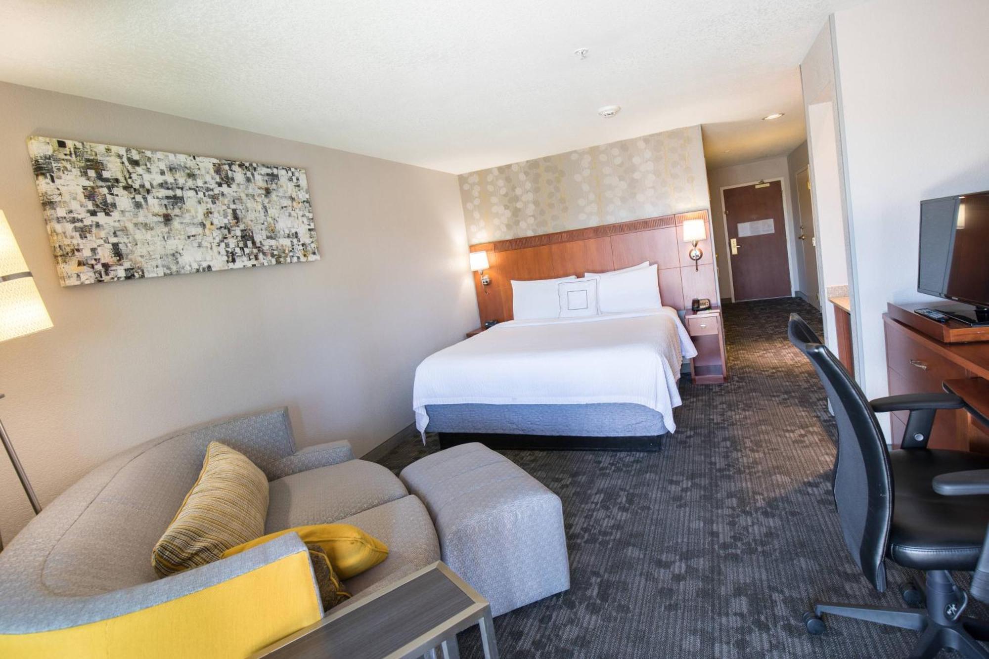 Courtyard By Marriott Μέρσεντ Εξωτερικό φωτογραφία